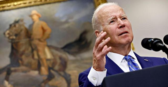 President Biden Stumbles Up Stairs Boarding Air Force One