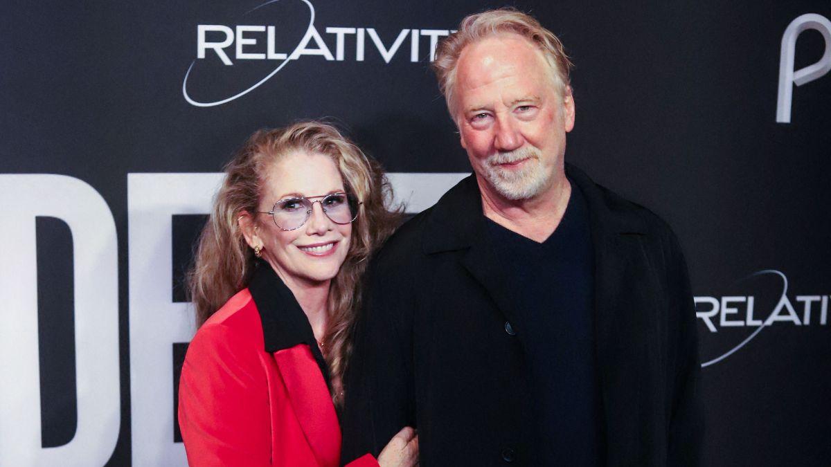 A photo of Melissa Gilbert and Timothy Busfield