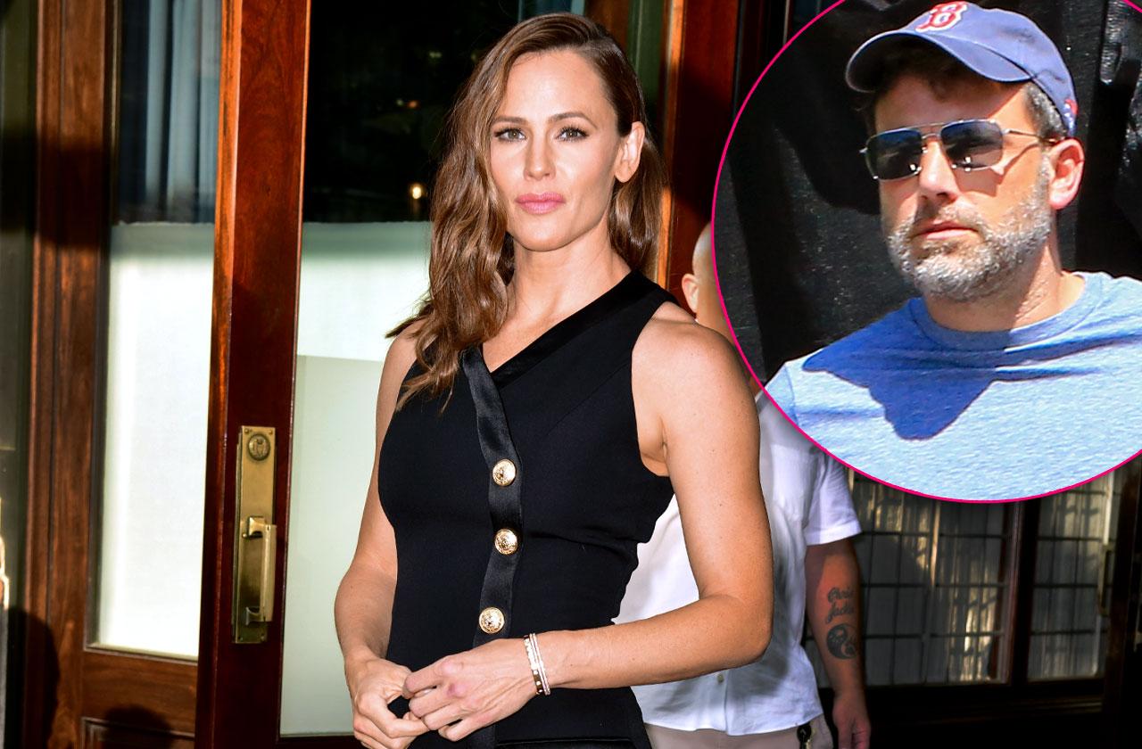 //jennifer garner friends setting her up new men ben affleck divorce pp