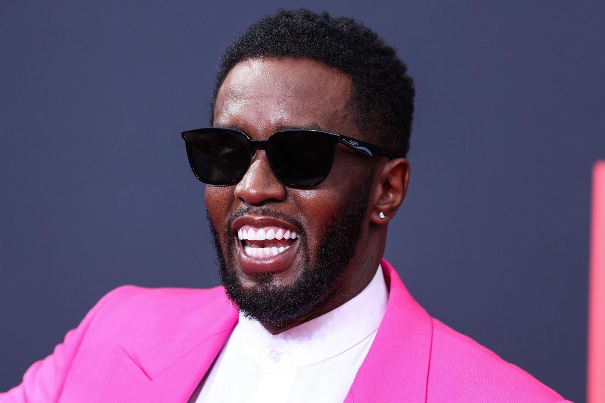 Duane 'Keffe D' Davis claimed Sean 'Diddy' Combs offered $1 million for Tupac Shakur's murder.