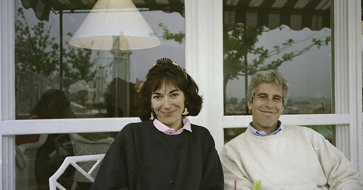 photo of ghislaine maxwell and jeffrey epstein