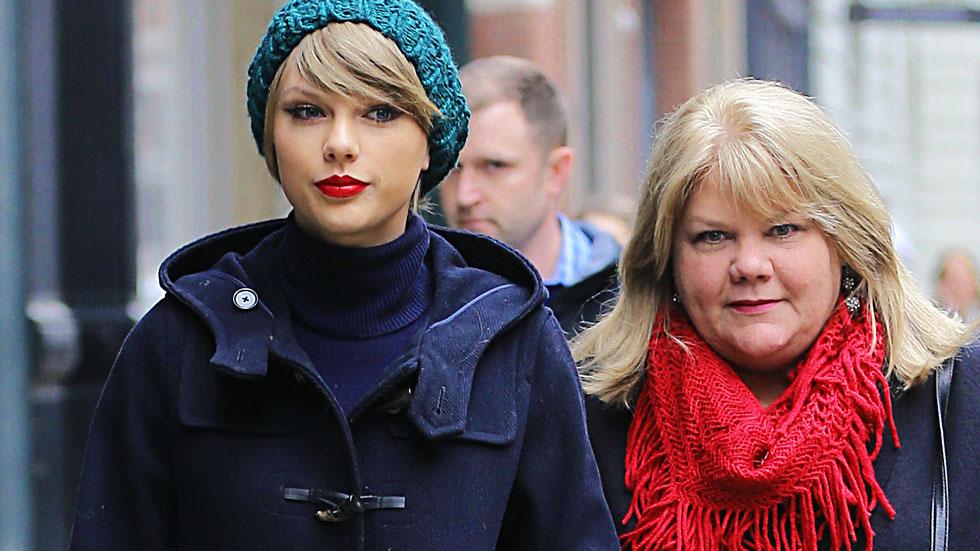 Taylor Swift Mother Andrea Cancer