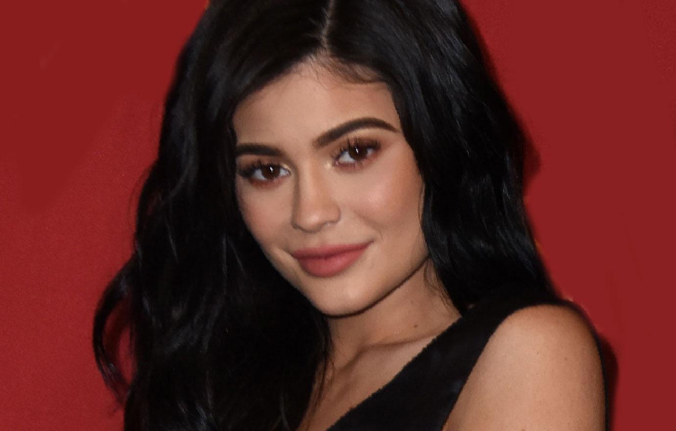 Kylie Jenner Shares Full Face Photo Of Baby Stormi