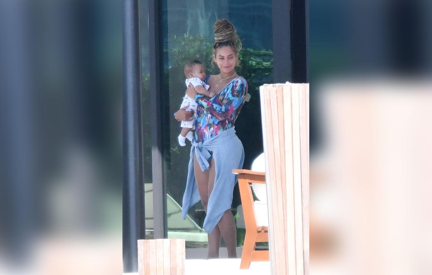 Beyonce Steps Out With Twins For The First Time – See The Photos