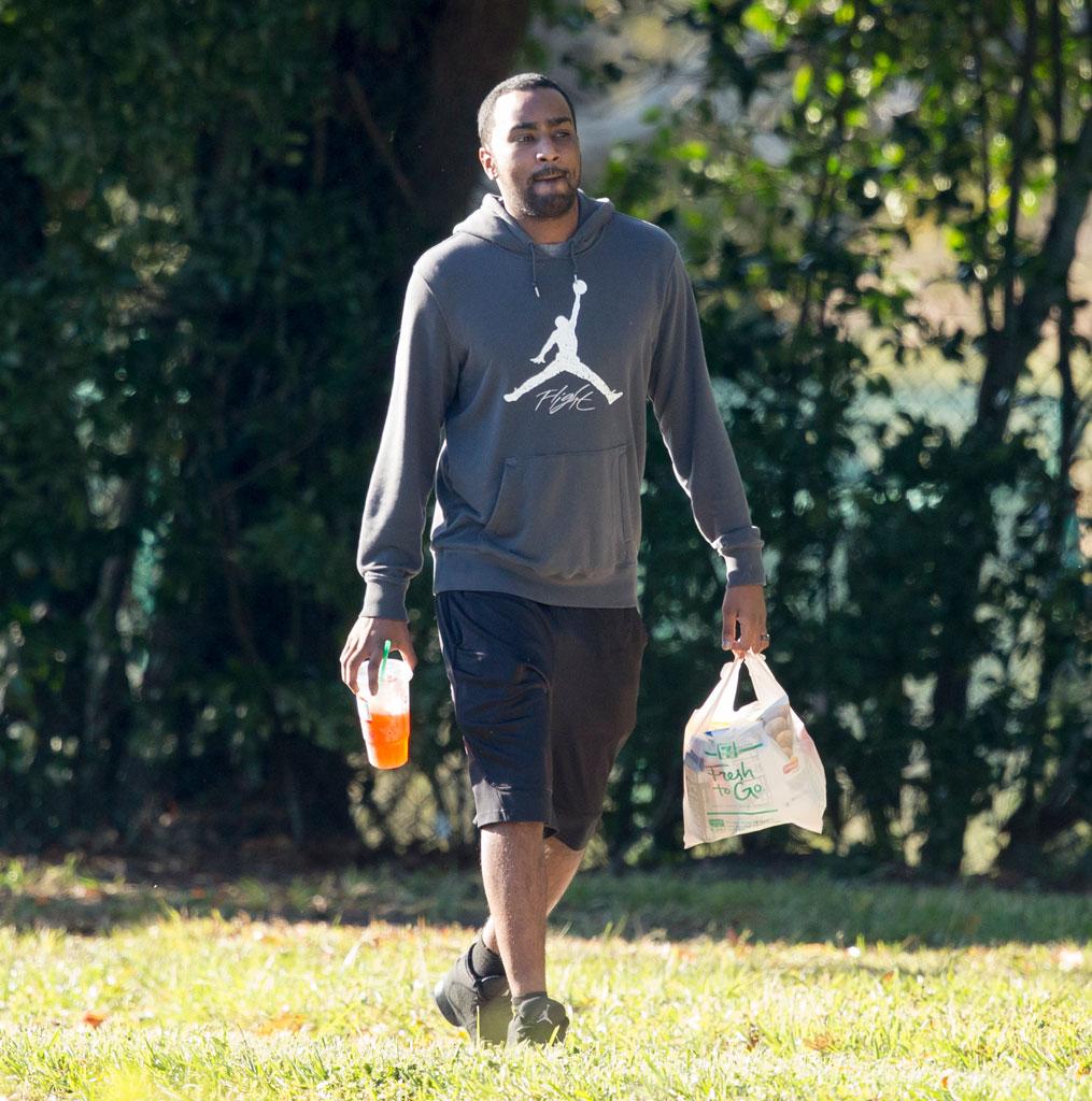 //nick gordon sad photos orlando florida