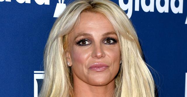 Britney Spears’ Friends Believe She’s ‘Not Ready’ To End Conservatorship