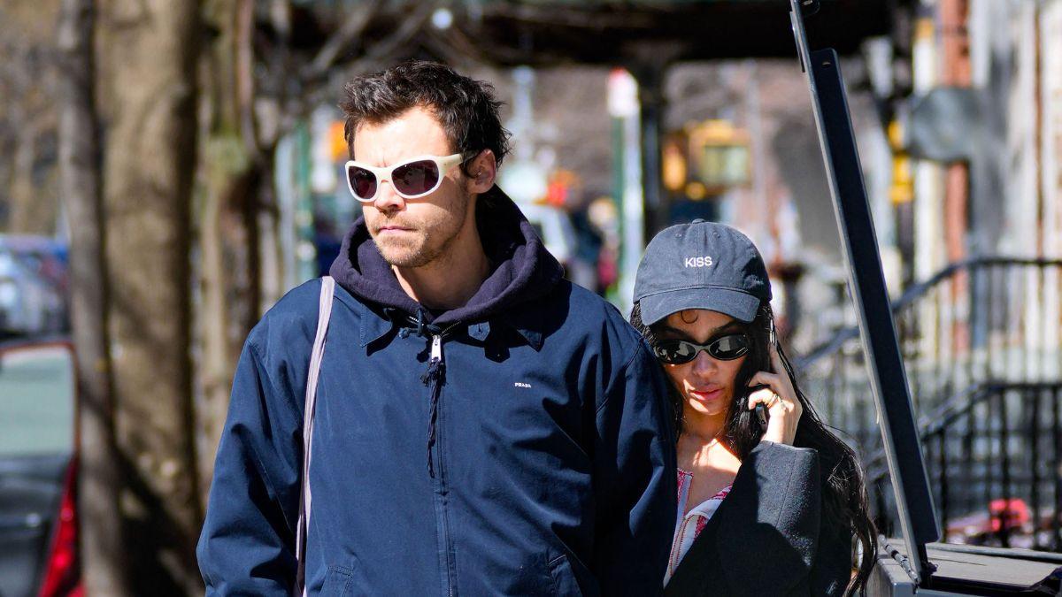 Photo of Zoe Kravitz and Harry Styles