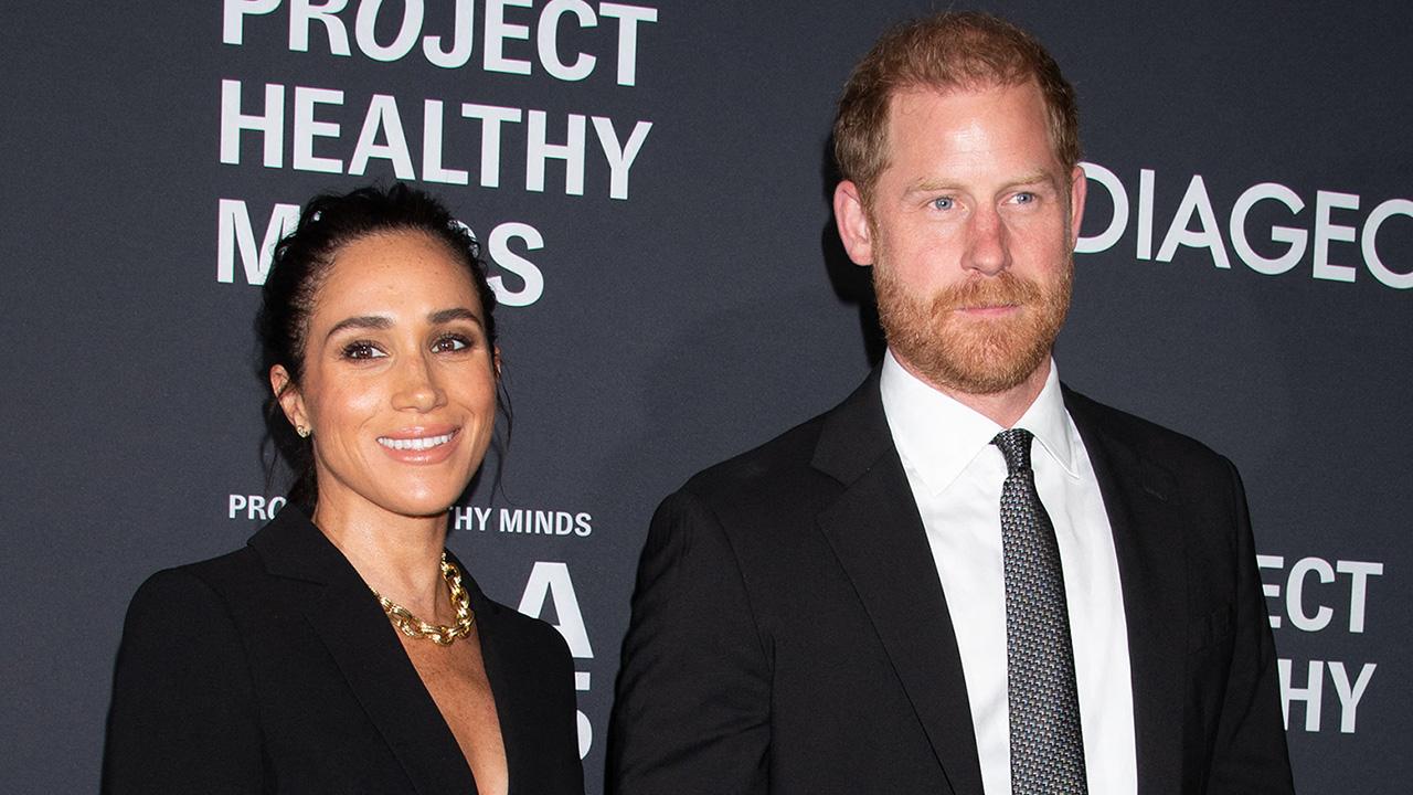 Prince Harry and Meghan Markle have announced they are leaving the US and headed back to Britain.