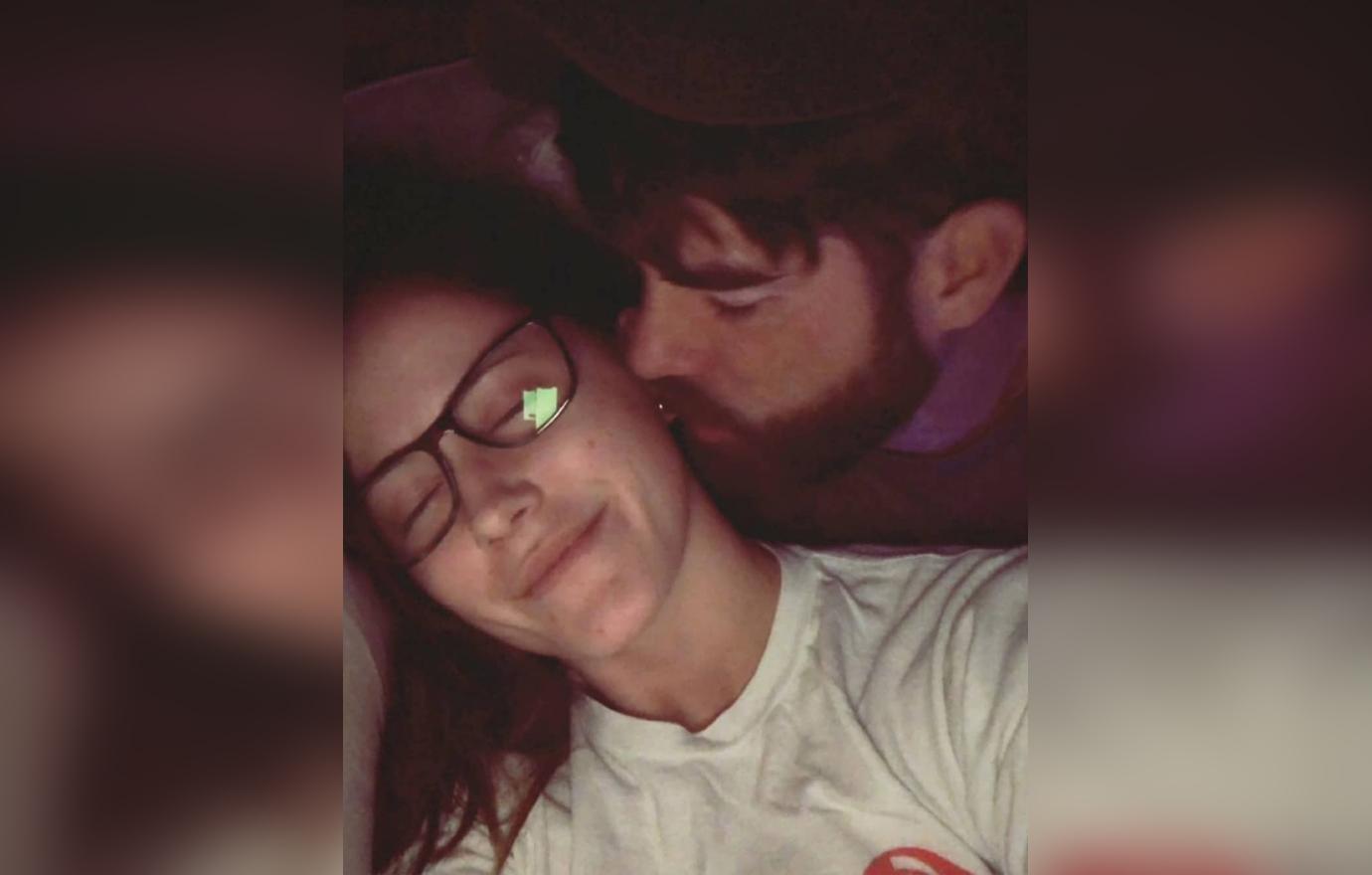 Jenelle Evans Moves Into Nashville Apartment, Ex David Arrives For Court Showdown