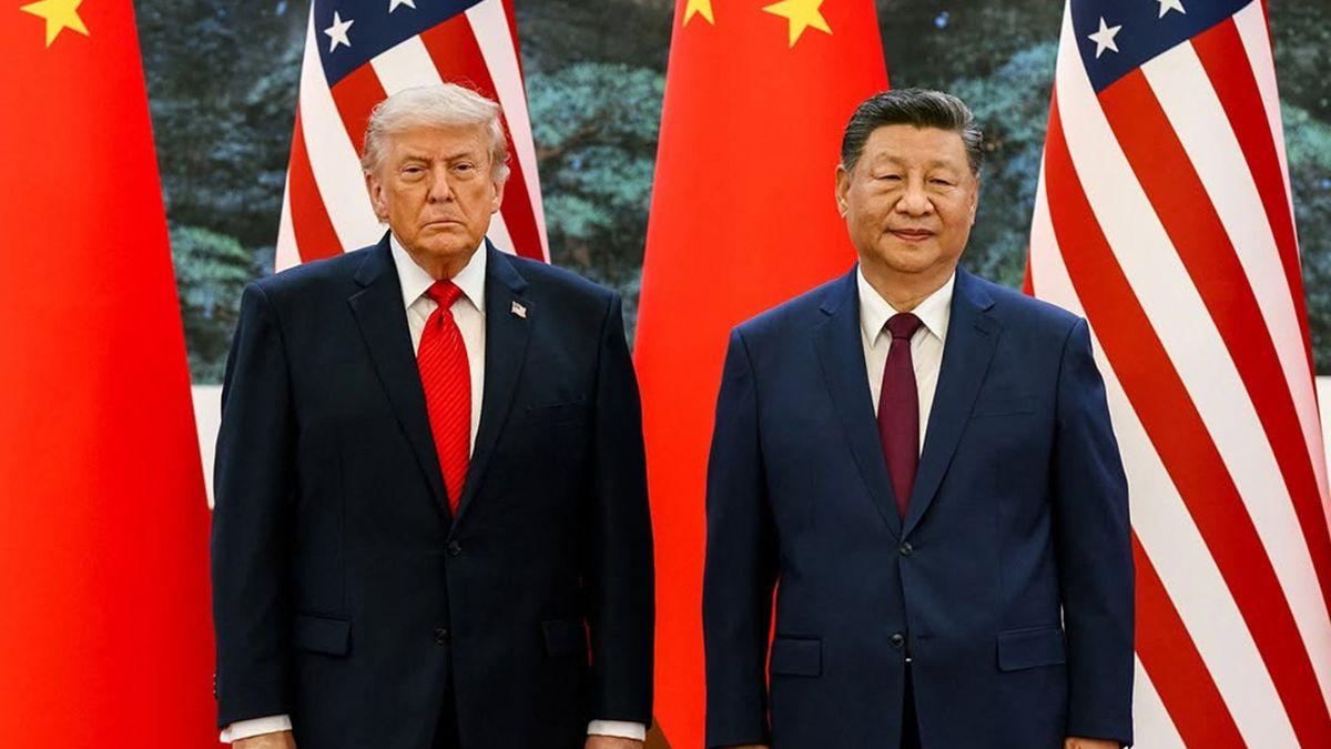 Photo of Donald Trump and Xi Jinping 