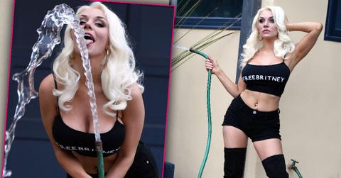 Courtney Stodden Wears #FreeBritney T-Shirt