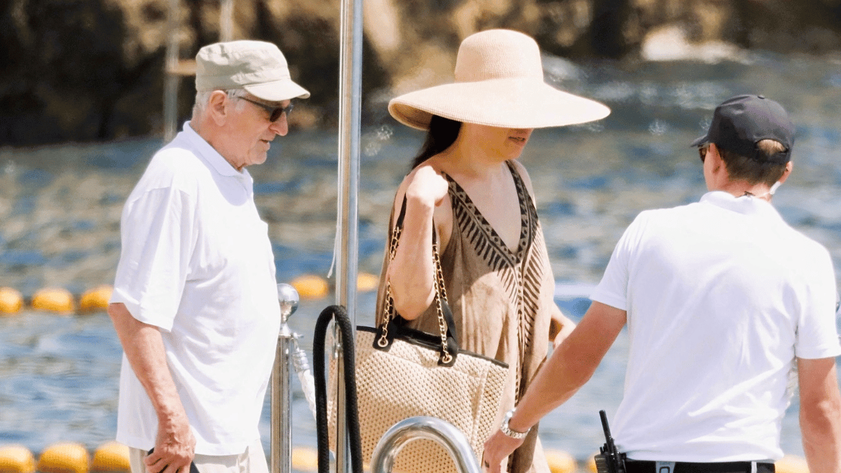 A photo of Robert De Niro and Tiffany Chen