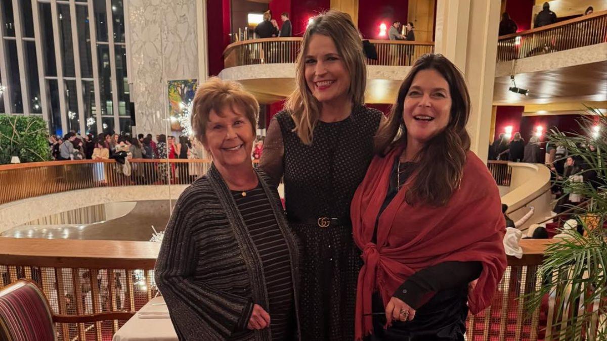 Photo of Savannah, Annie and Nancy Guthrie.