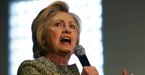 //hillary clinton bans media public overwhelmed pp