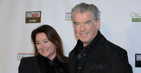 Photo of Keely Shaye Smith and Pierce Brosnan