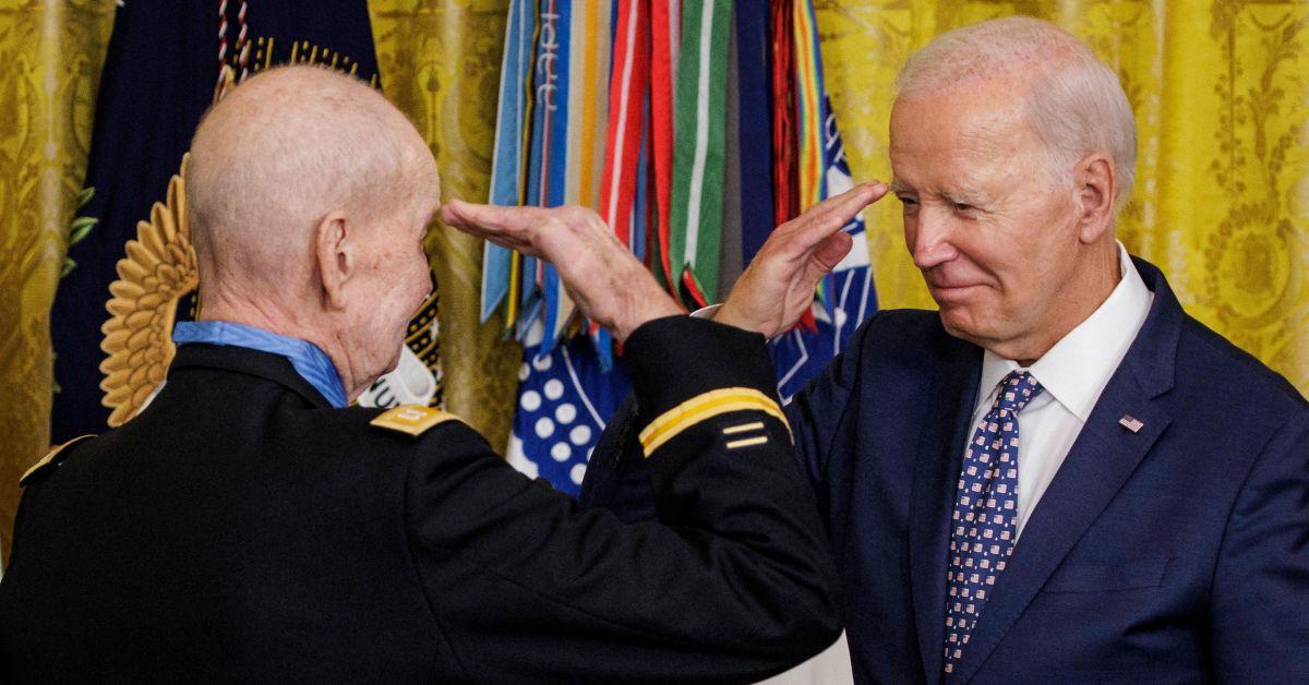 president joe biden slammed walking out medal honor ceremony jpg