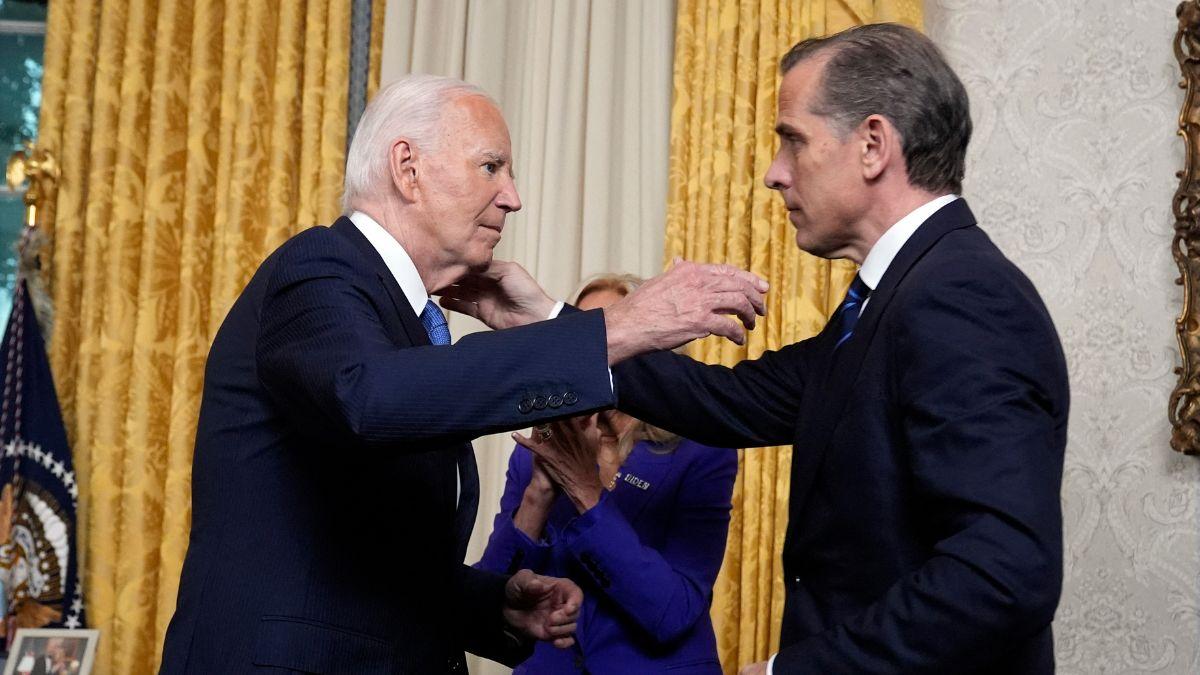 image of Donald Trump revoked his Secret Service protection in 2025.