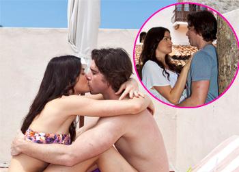 //ben flajnik courtney robertson kissing mexico
