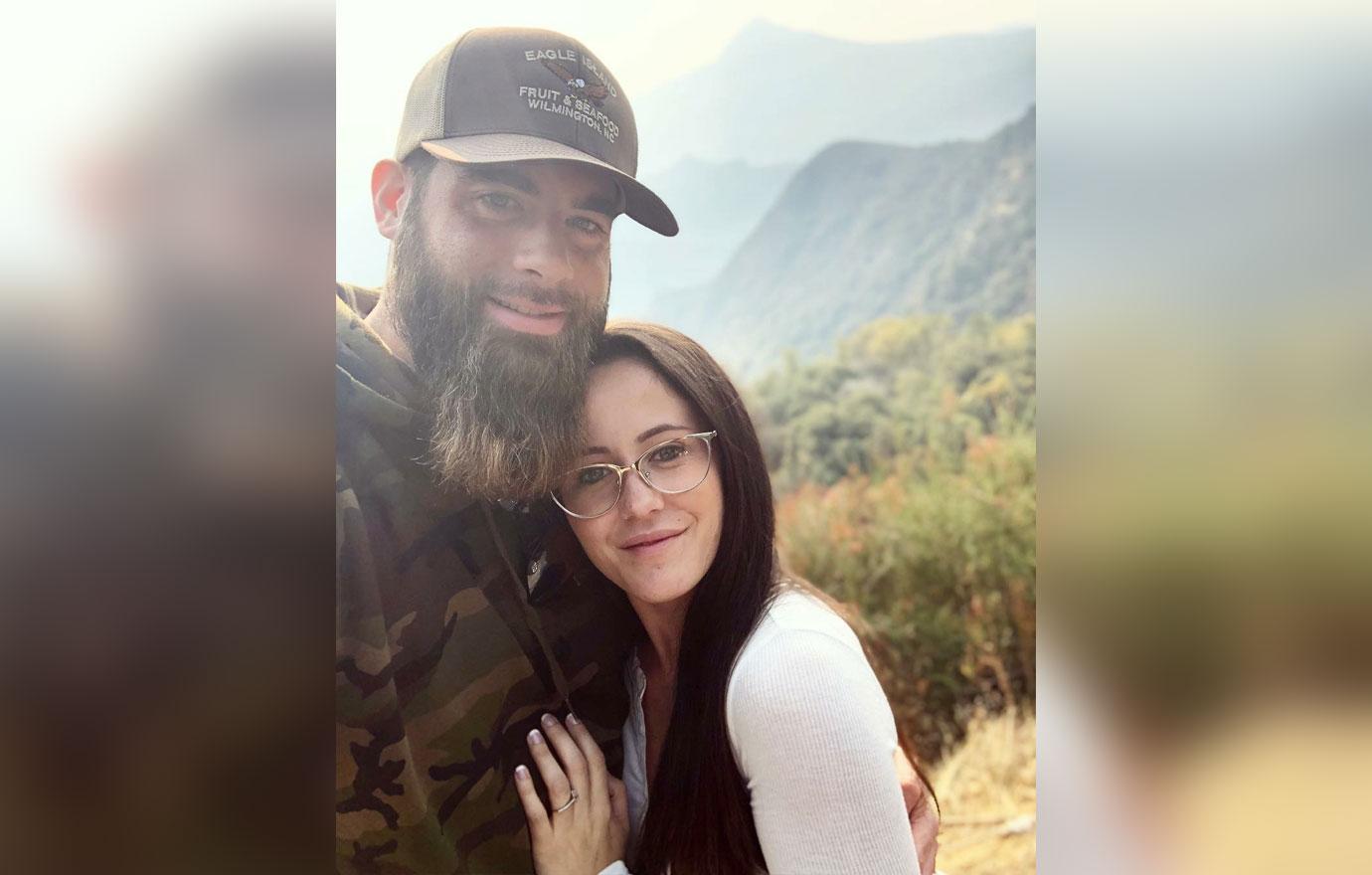 Jenelle Evans Can’t Get A TV Job After David Killed Her Dog-