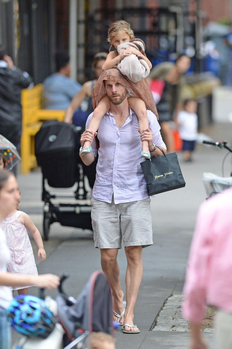 Jason Hoppy Carries Bethenny Frankel’s Daughter Bryn Hoppy