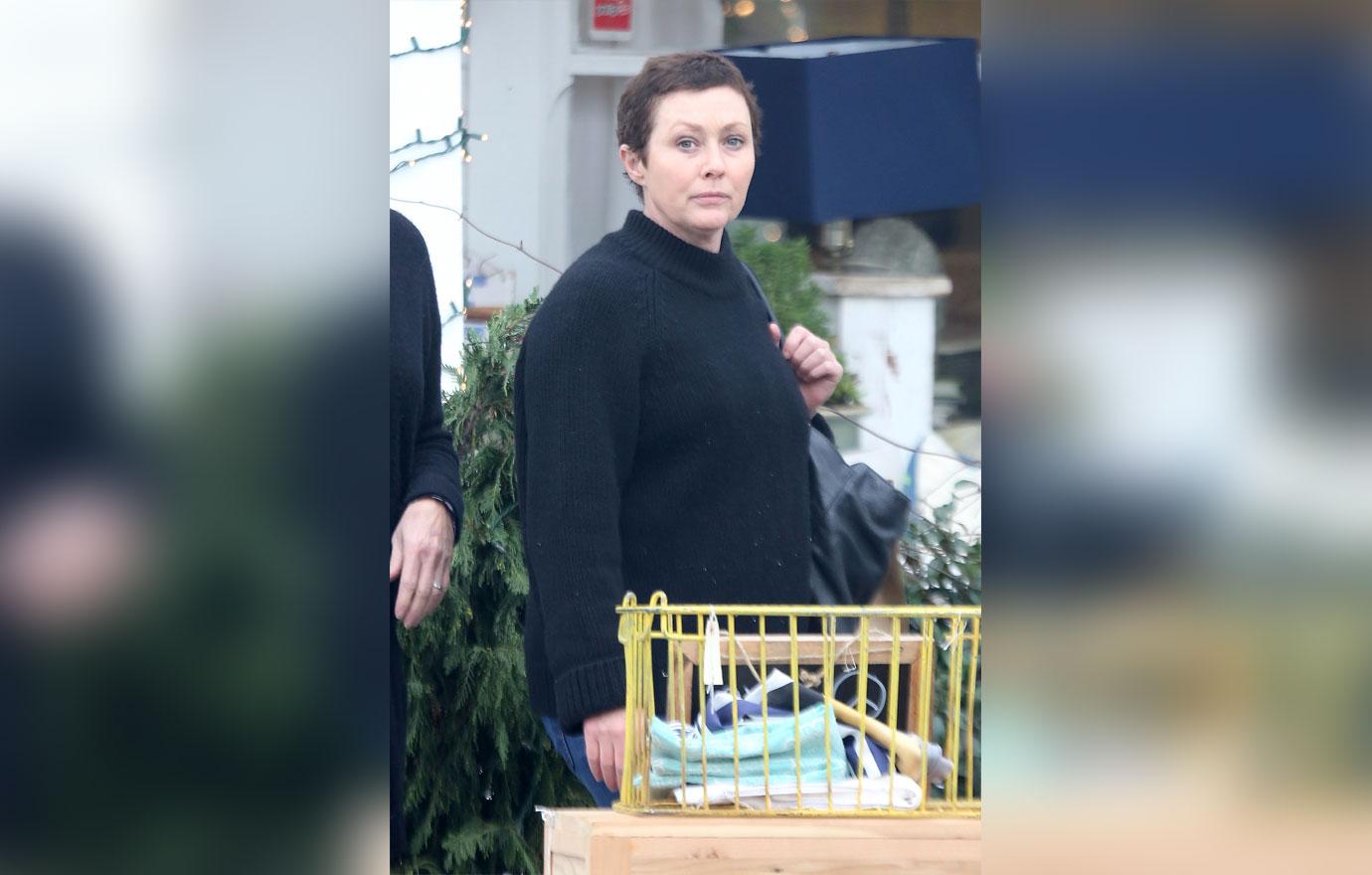 //shannen doherty cancer chemo shopping