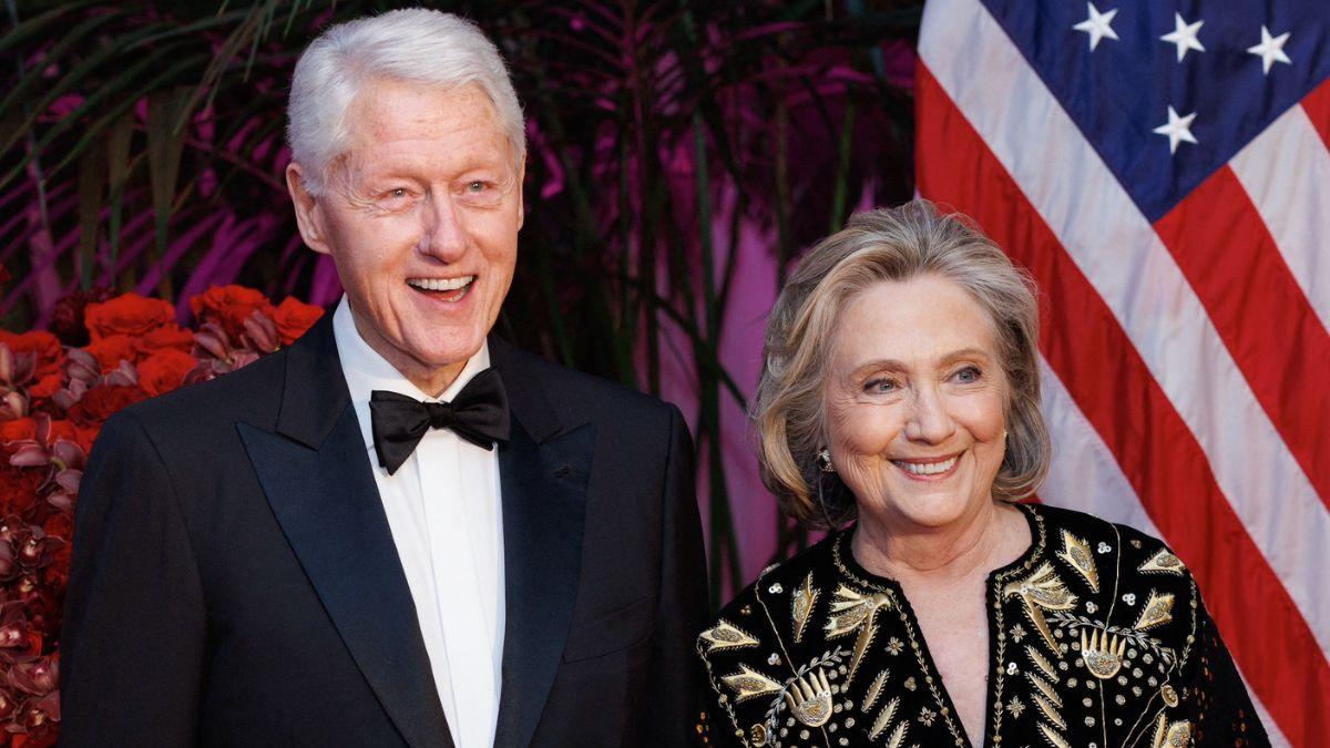 Photo of Bill Clinton, Hillary Clinton