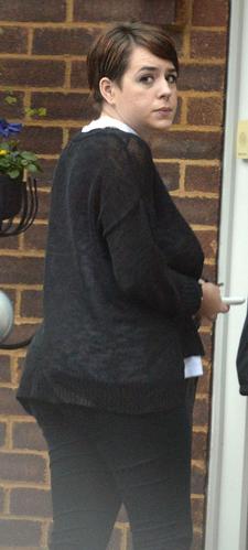 Isabella Cruise Goes Out For A Romantic Stroll With New Hubby