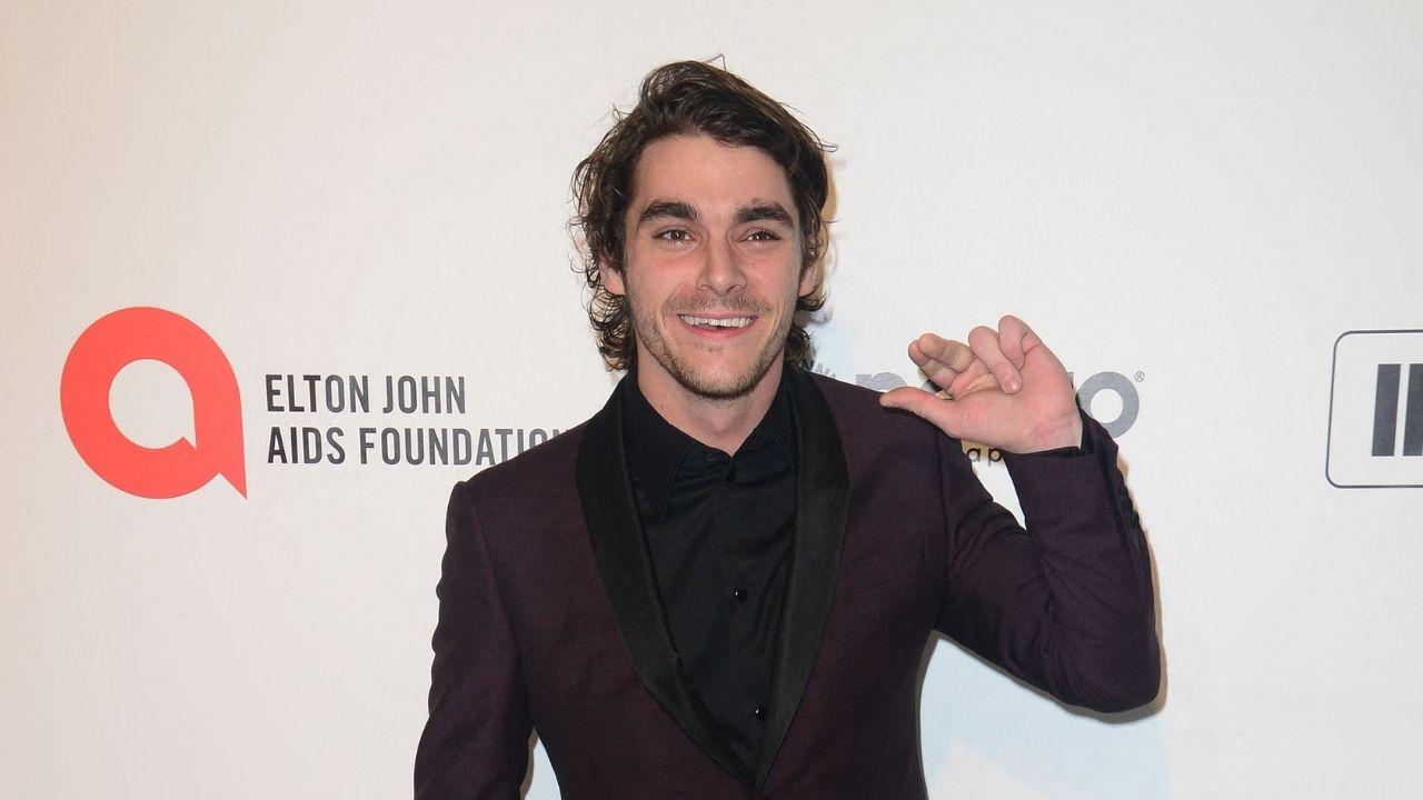 Photo of RJ Mitte
