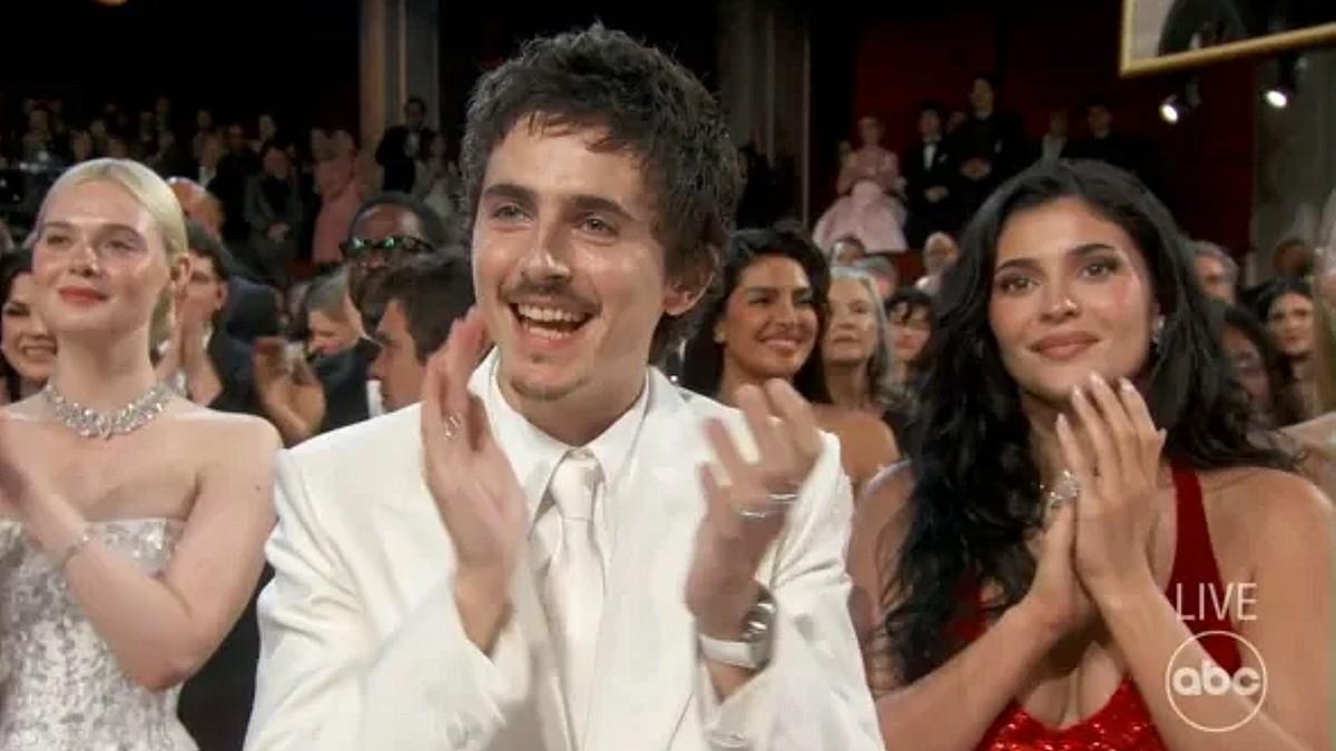 Photo of Timothée Chalamet , Kylie Jenner and Elle Fanning