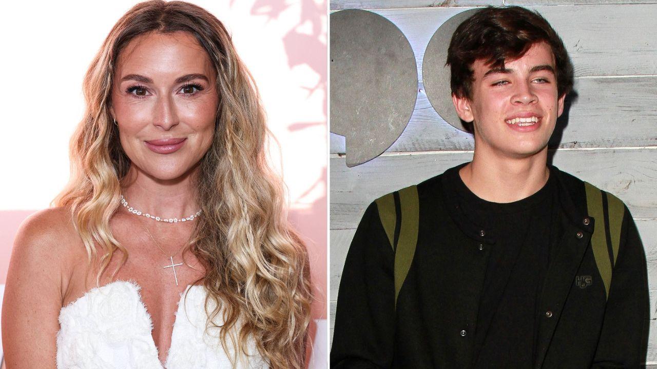 Image Of Alexa PenaVega and Hayes Grier