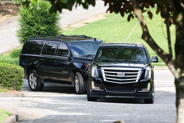 //bobbi kristina funeral wake murray brothers home