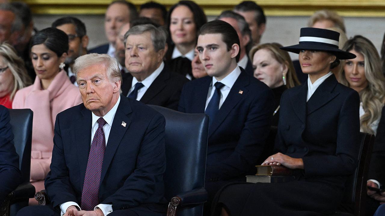 Photo of Donald Trump, Barron Trump, Melania Trump