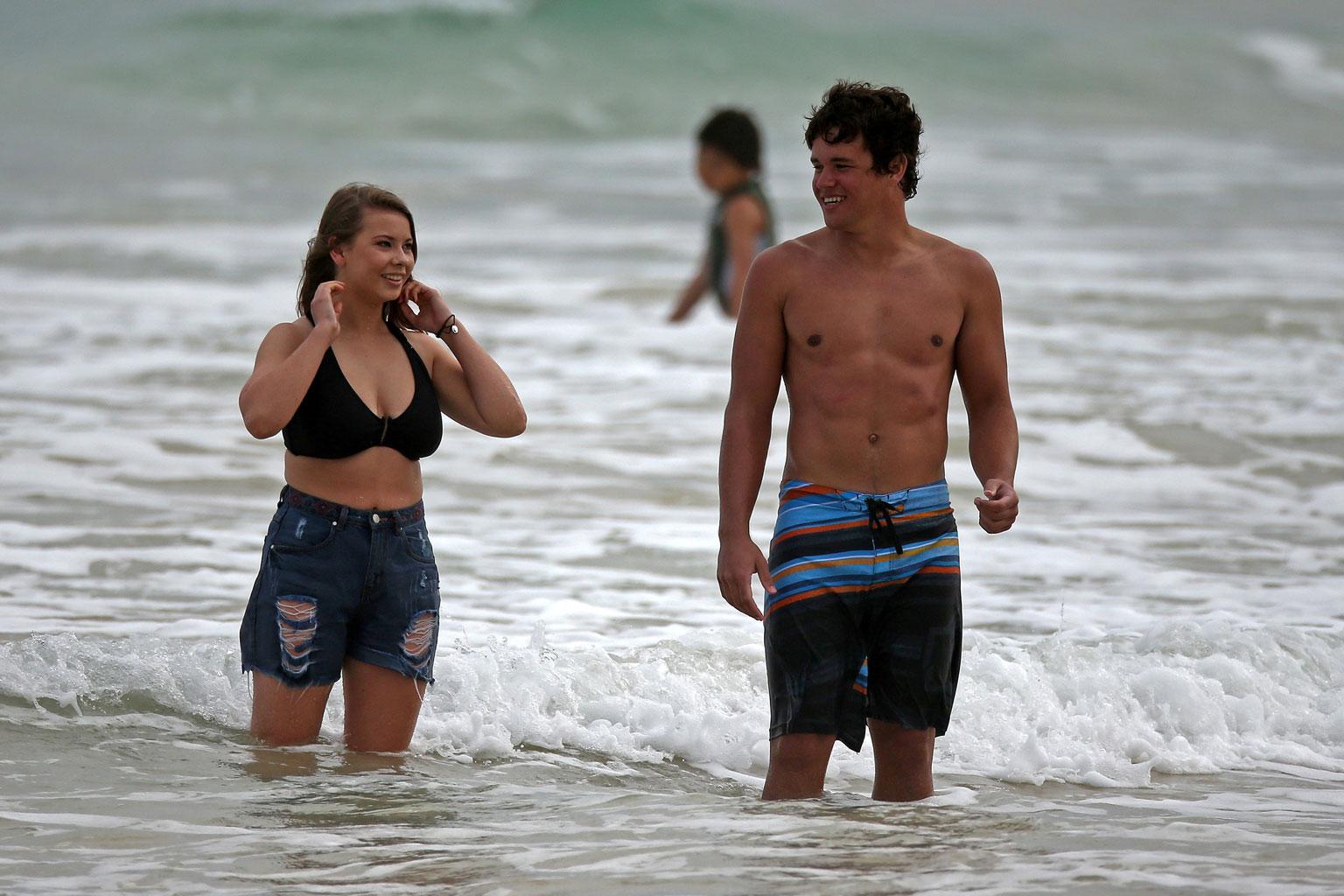 Bindi Irwin Bikini Boyfriend Kiss Hawaii Vacation