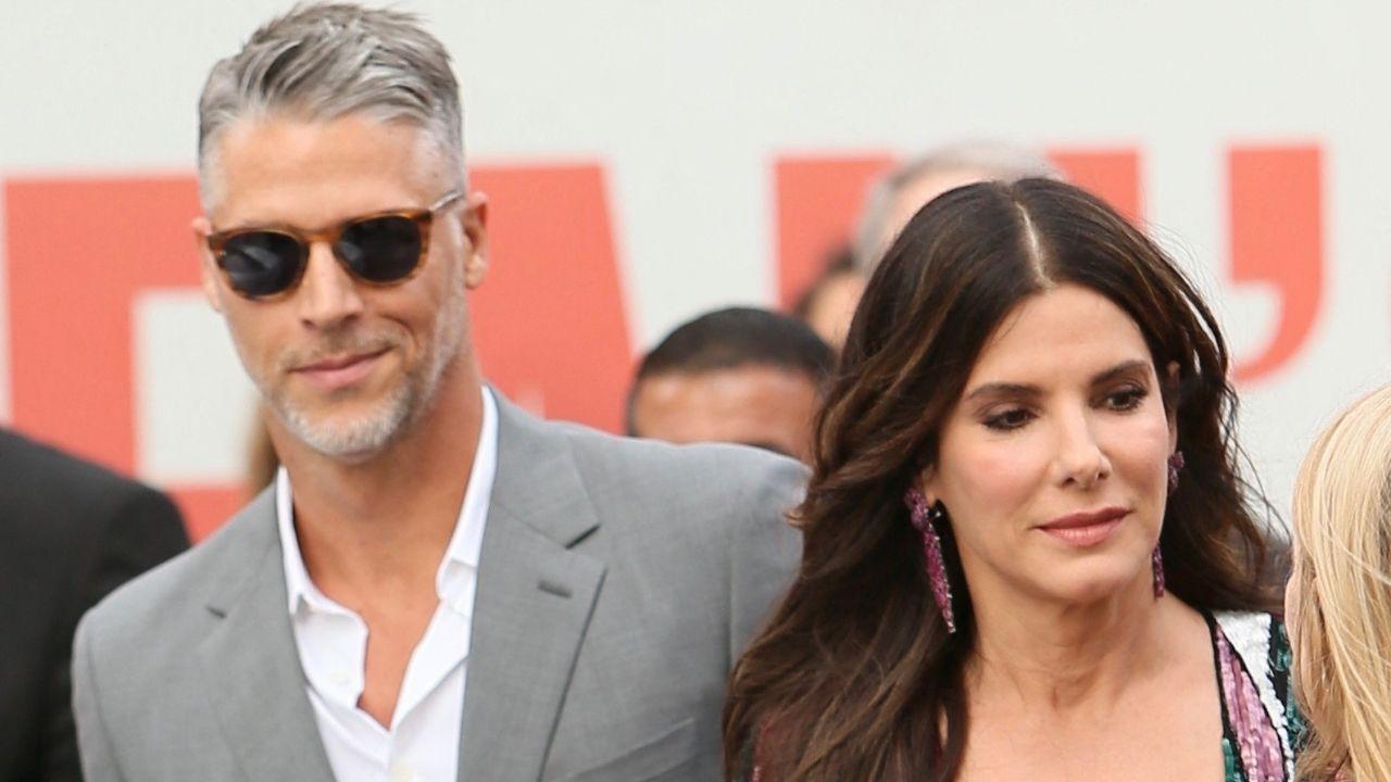 Photo of Bryan Randall and Sandra Bullock