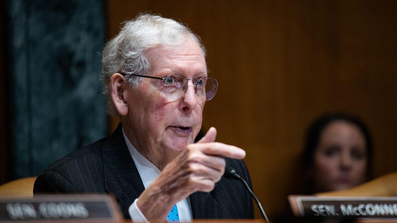 image of Scott Jennings said he spoke with Mitch McConnell for nearly 20 minutes while the senator was hospitalized.