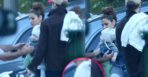 //ryan gosling eva mendes baby family sighting pp