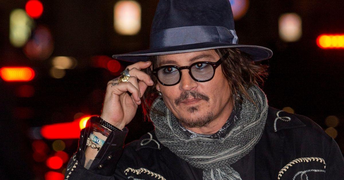 howard stern slams narcissist johnny depp overacting testifying amber heard jpg