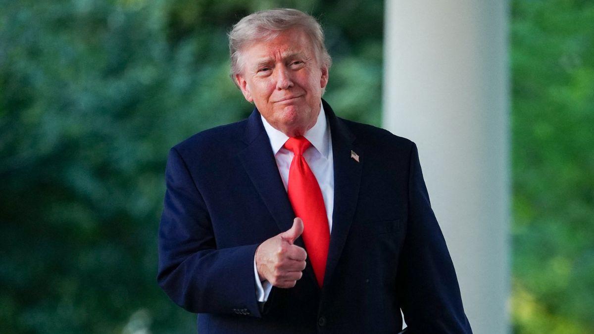 image of Bill Maher called the president a 'crazy person' who often blurts out whatever is on his mind.