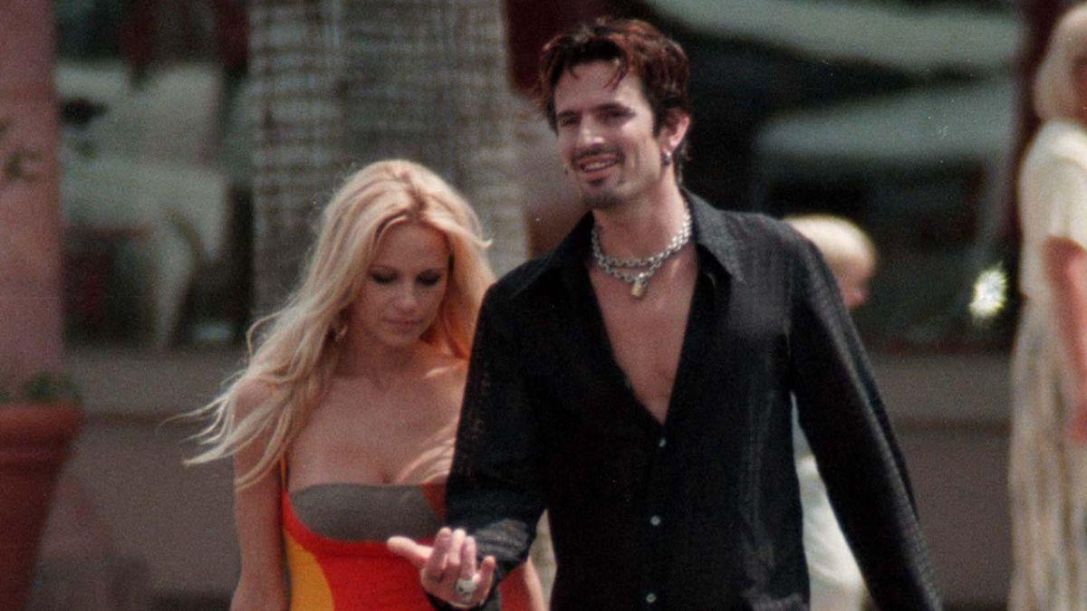 picture of Pamela Anderson and Tommy Lee