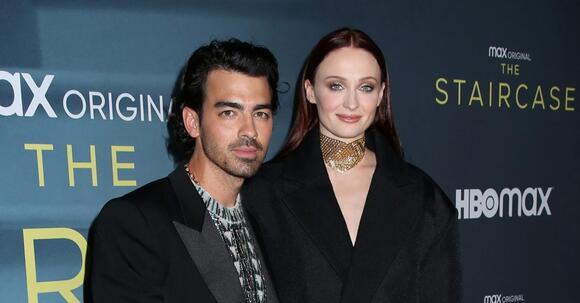 joejonas sophie