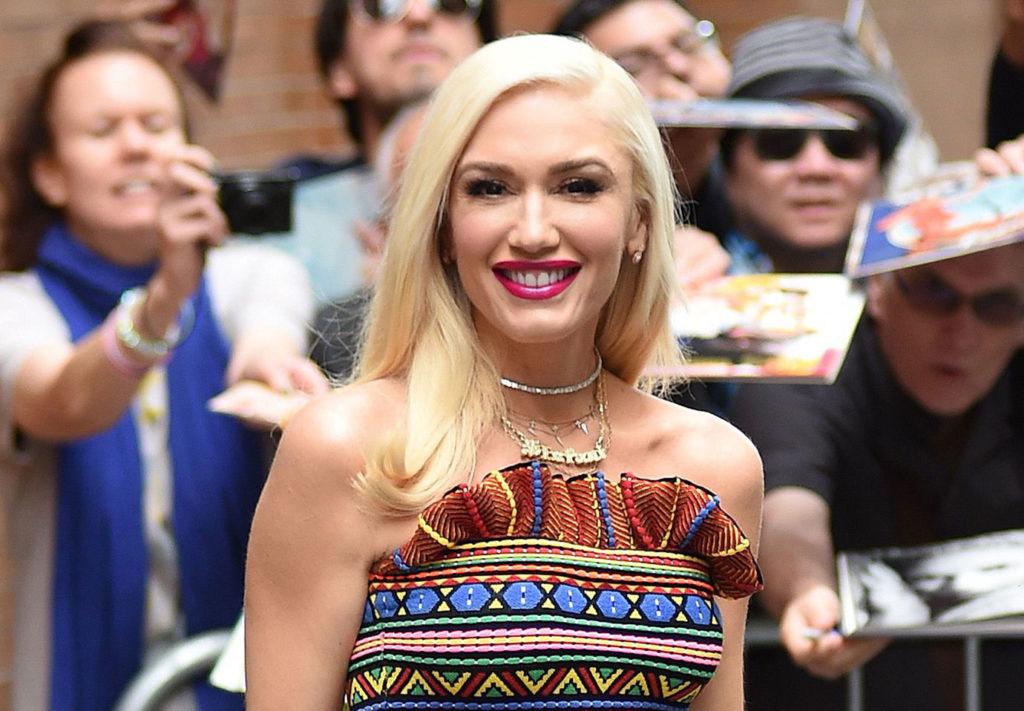 gwen stefani striped dress em  x