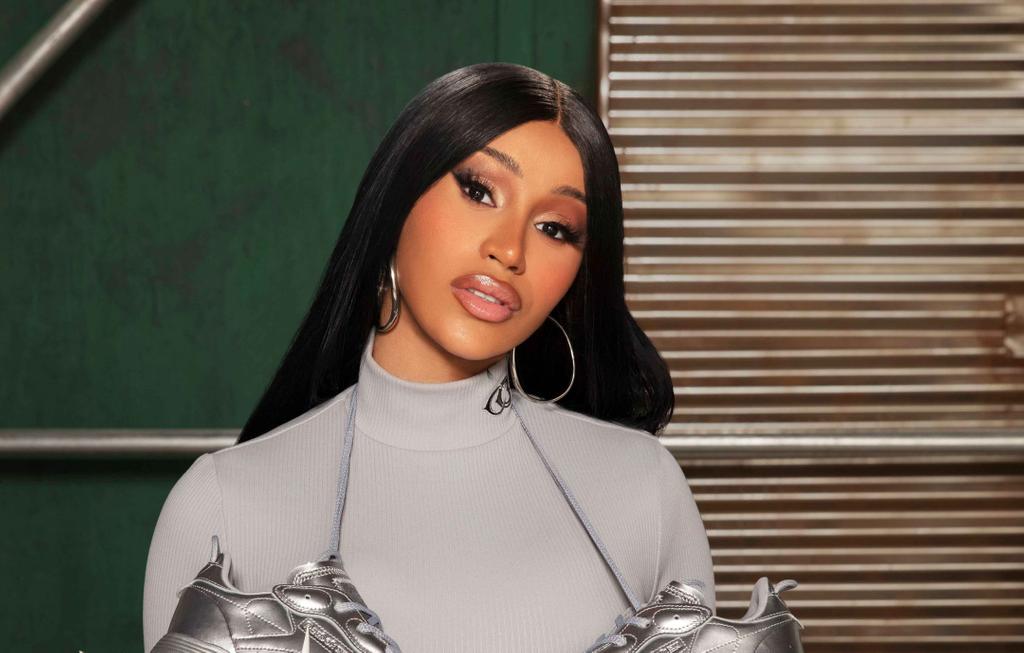 Cardi B Discovers Only $1,083 In Bank Account Of Blogger Who Owes Her ...