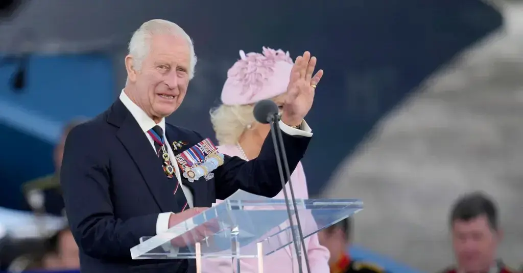 palace major health panic explodes frail king charles