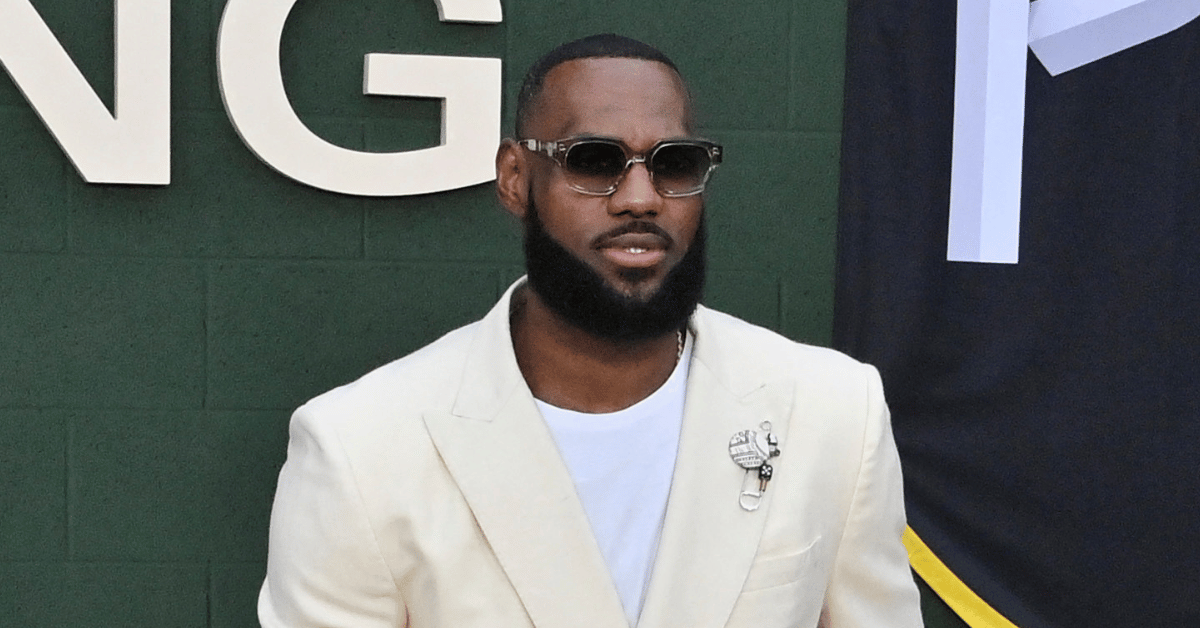 LeBron James describes 2020 as worst year of his life after losing two  black heroes - Global Village Space