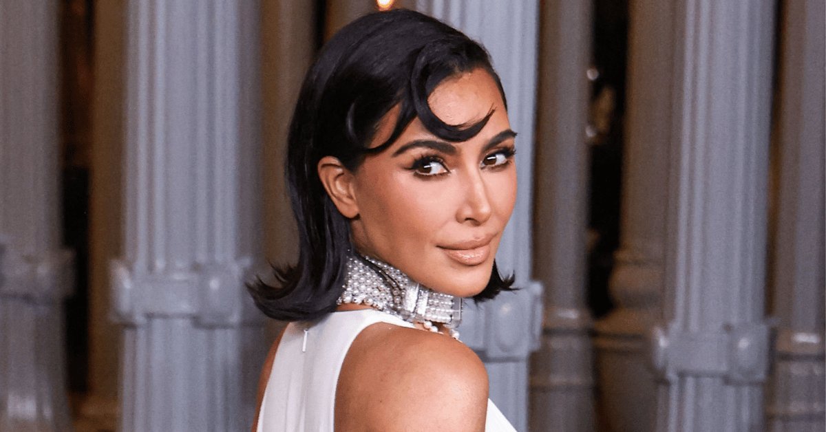 kim kardashian skims store mundane task