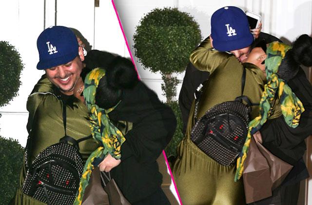 Rob Kardashian And Blac Chyna Have Hardcore Make Out Session — See Their Steamy Pda