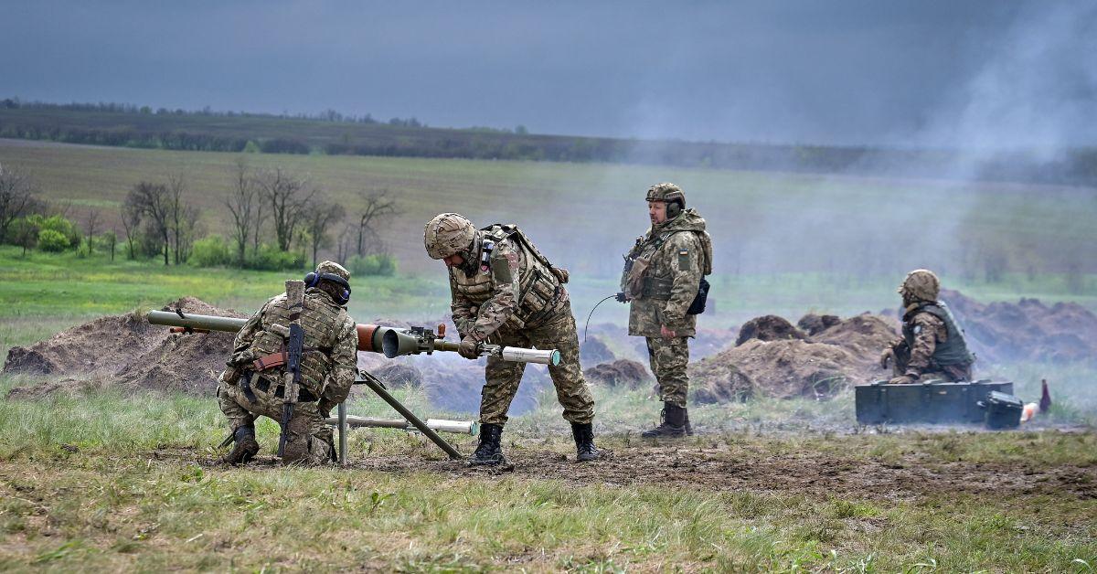 Putin Forcing Russian Soldiers Into Makeshift Dungeons for Being Drunk