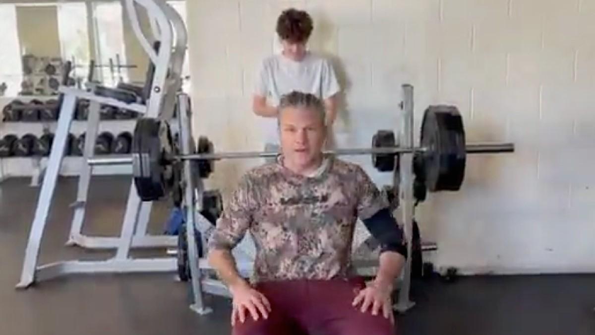 Phote of Pete Hegseth