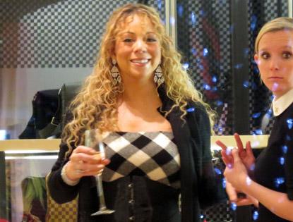 //mariah carey shopping aspen