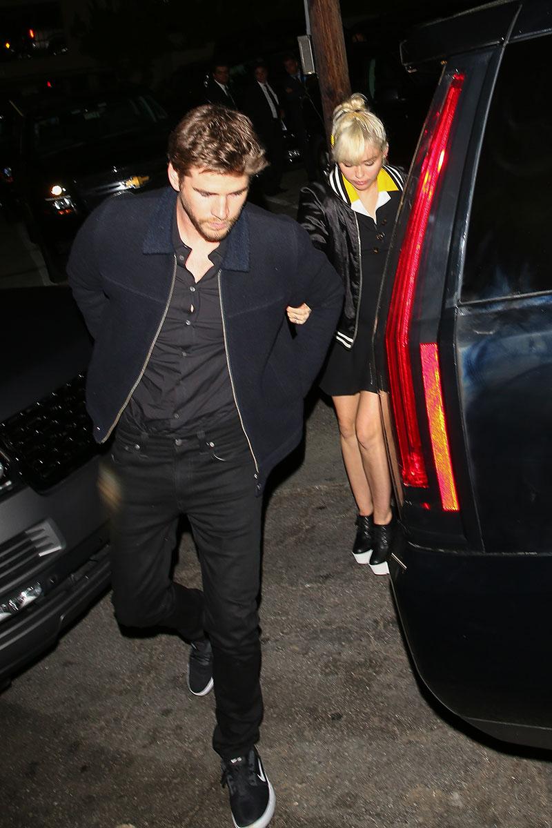 Miley Cyrus & Liam Hemsworth Wedding Plans Revealed